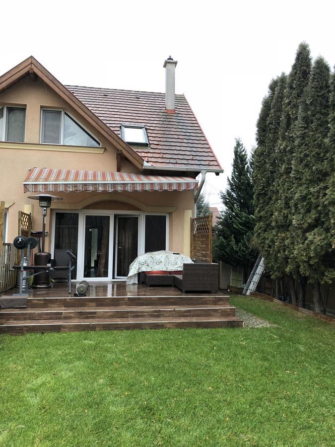 Vml Premium Apartman Mosonmagyaróvár エクステリア 写真